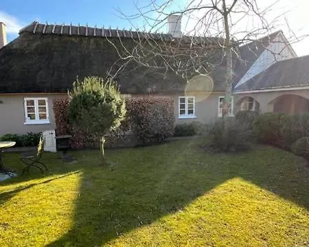 Romantisk Bondehus Villa Strandby